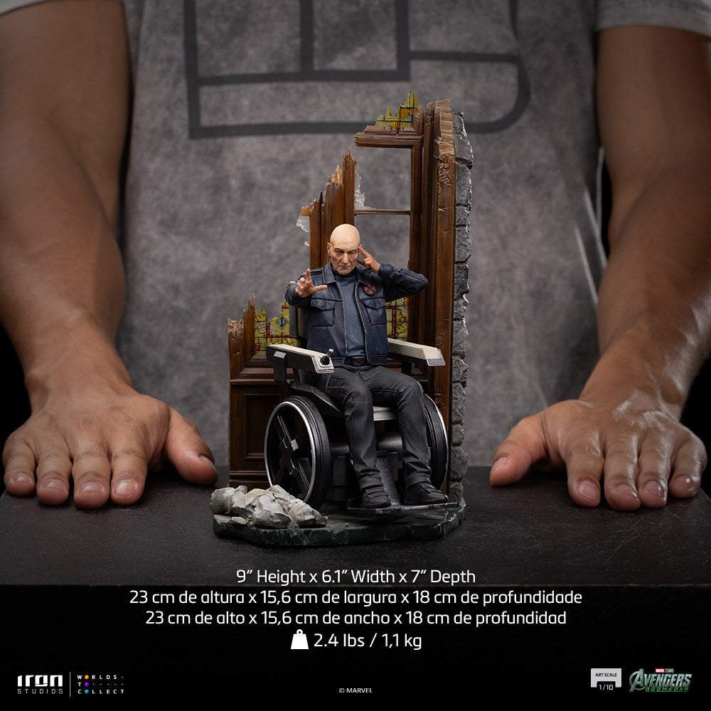 Seated Telepathic Hero - Scale 1/10 Collectible Statue