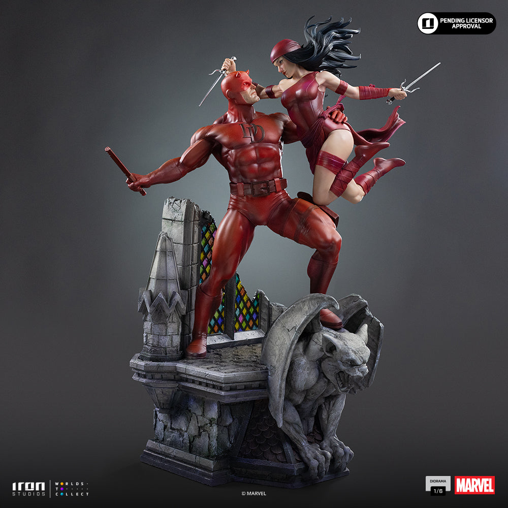 Horned Vigilante and Red-Clad Warrior - Diorama 1/6 Collectible Statue