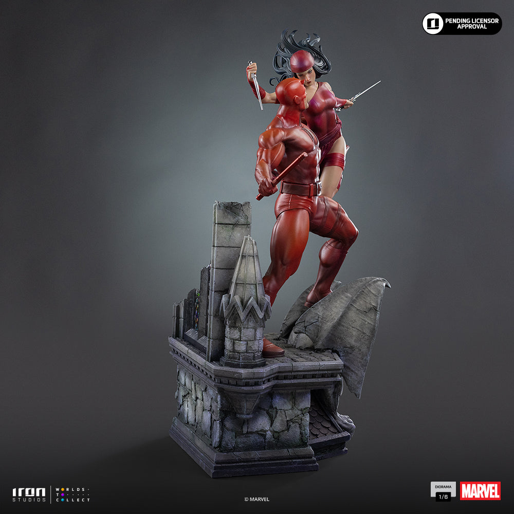 Horned Vigilante and Red-Clad Warrior - Diorama 1/6 Collectible Statue