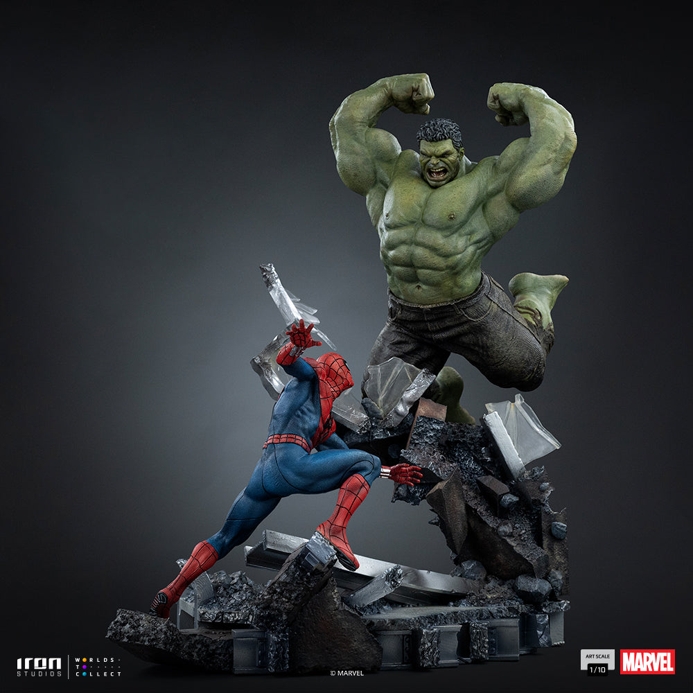 Web Hero vs Green Giant Hero - Scale 1/10 Collectible Statue