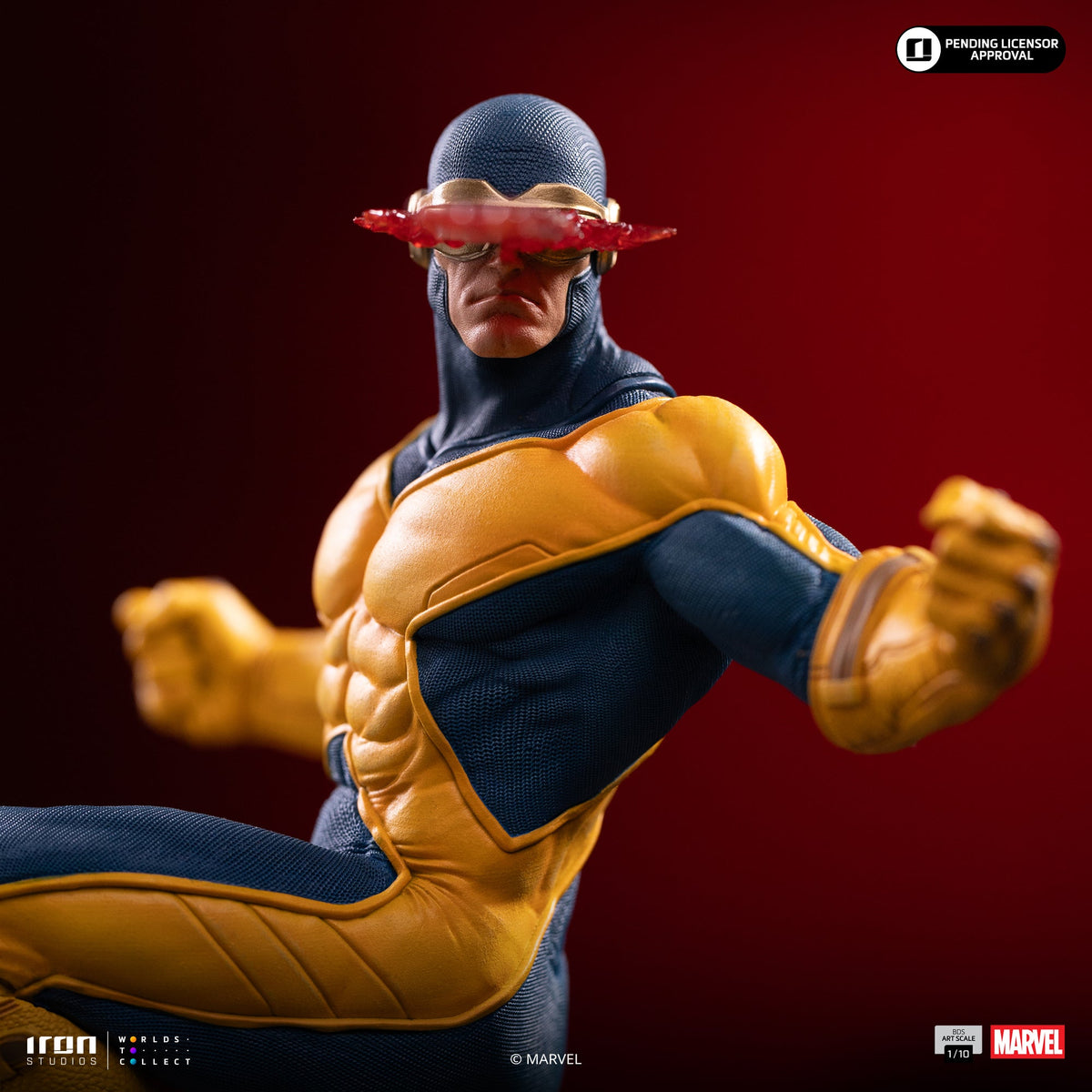 Visor-Wearing Hero Deluxe Gemstone Gauntlet Diorama Scale 1/10 Statue
