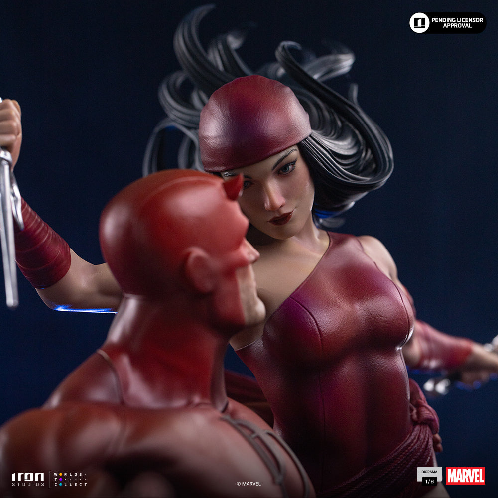 Horned Vigilante and Red-Clad Warrior - Diorama 1/6 Collectible Statue