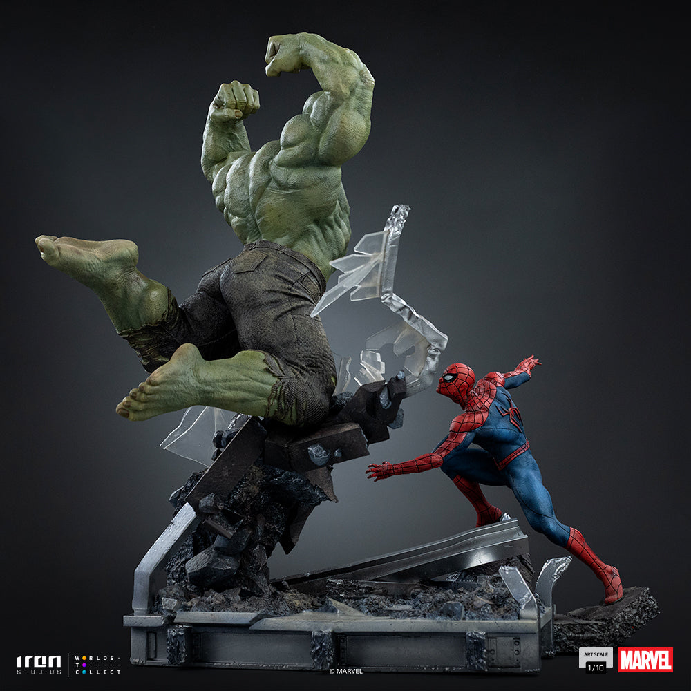 Web Hero vs Green Giant Hero - Scale 1/10 Collectible Statue