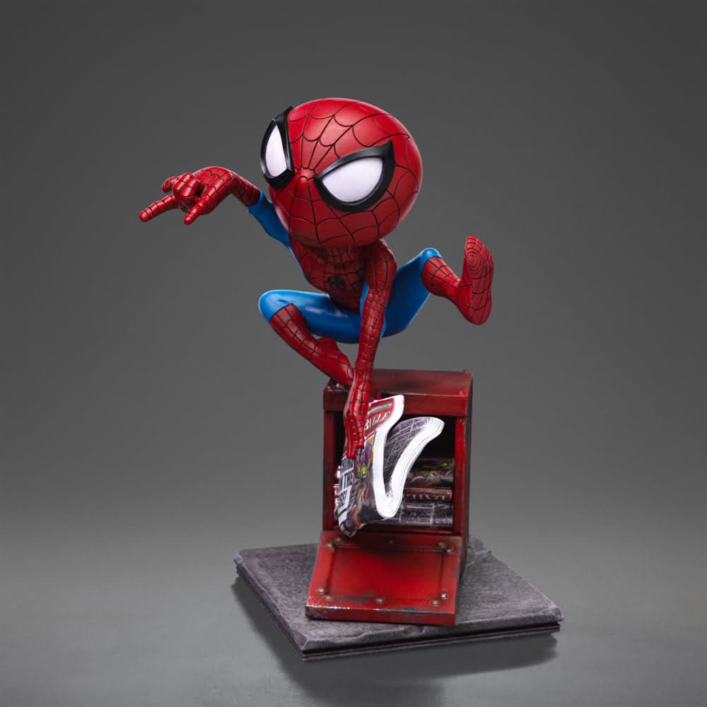 Web Hero Comics Mini Statue