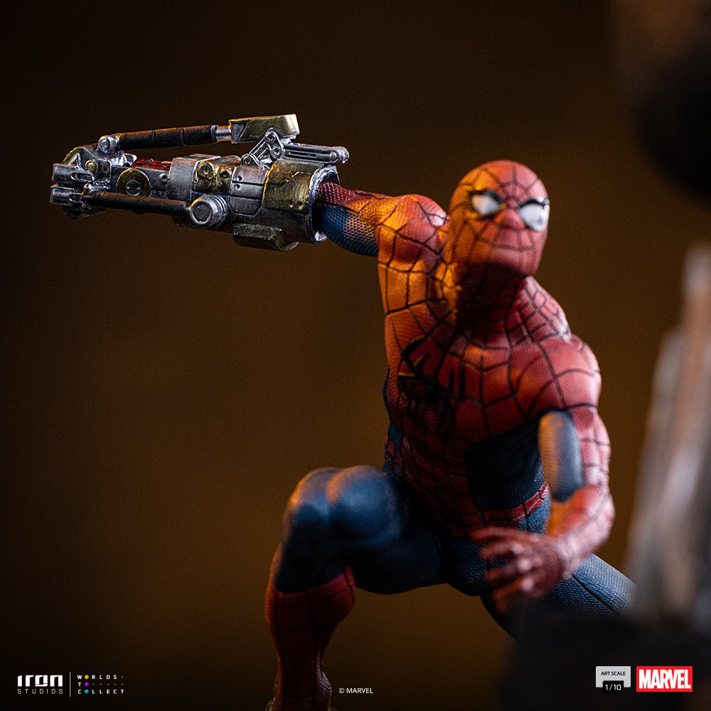 Web Hero vs Green Giant Hero - Scale 1/10 Collectible Statue