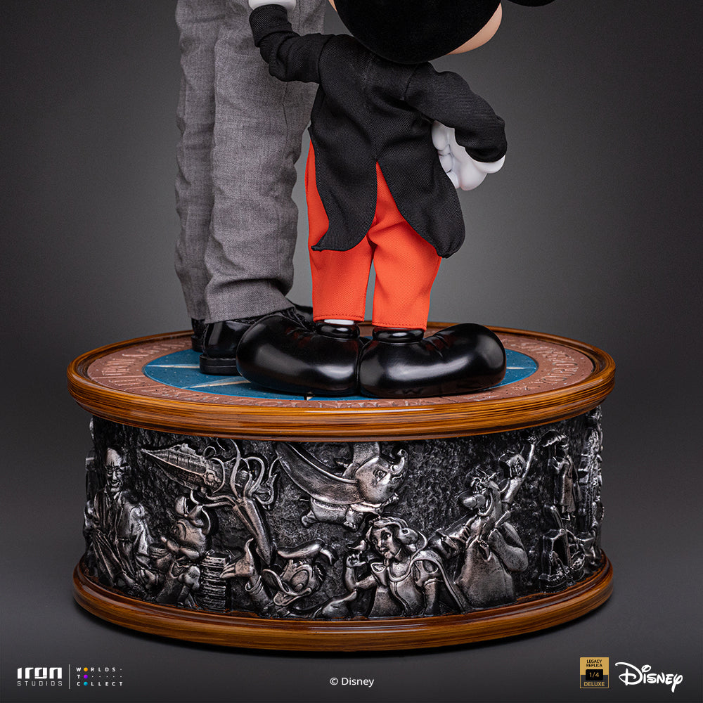 Animator and Cartoon Mouse - 1/4 Scale Collectible Statue