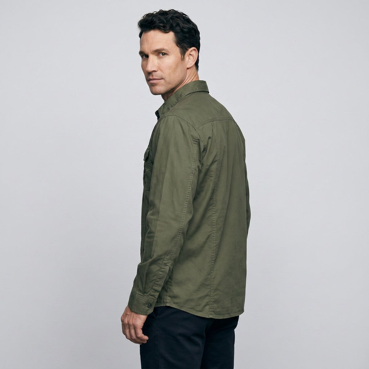 Men’s Lightweight Long-Sleeve Outdoor Shirt – Durable Cotton-Blend Top