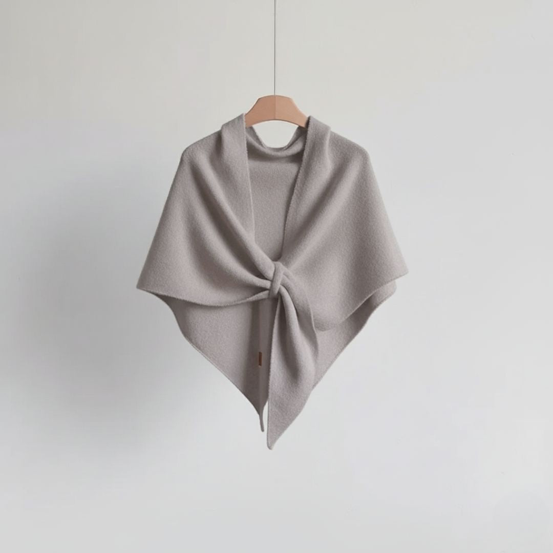 Oversized Poncho Scarf – Soft One-Size Winter Wrap