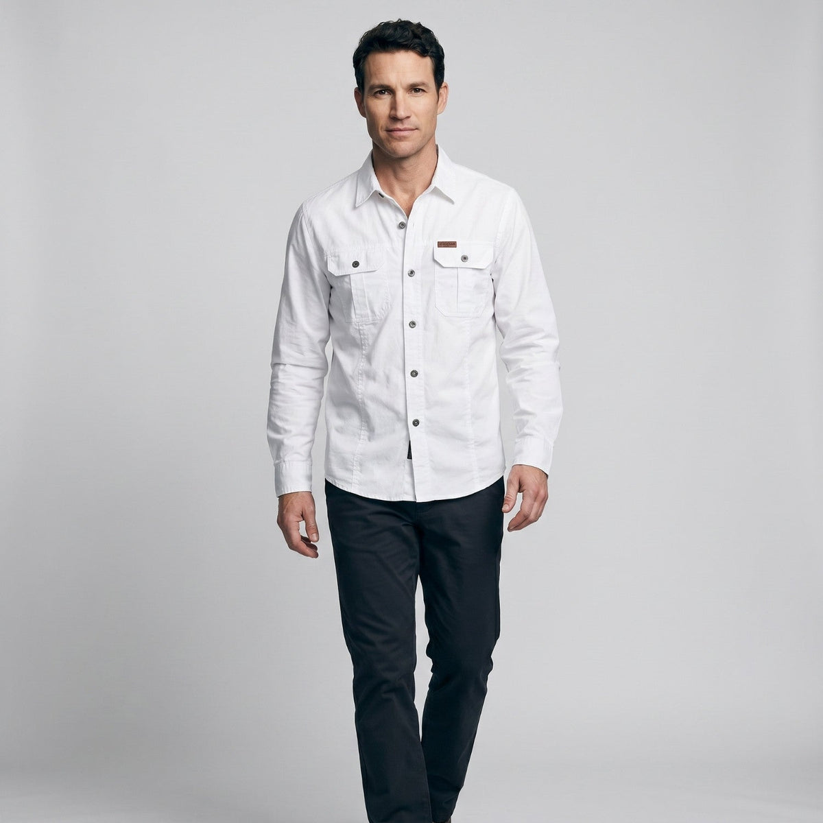 Men’s Lightweight Long-Sleeve Outdoor Shirt – Durable Cotton-Blend Top