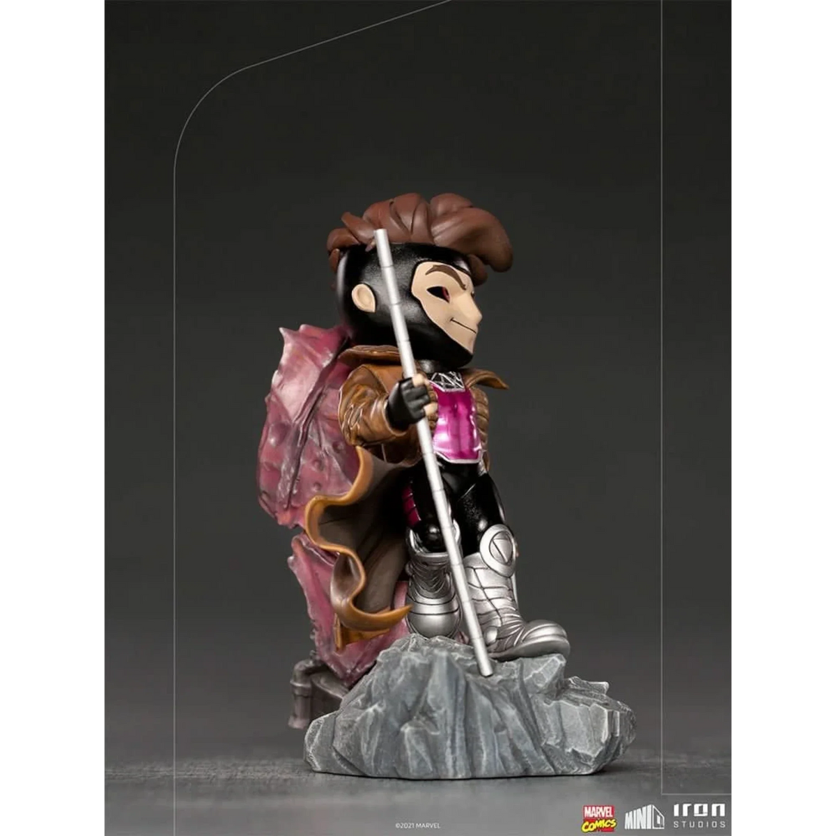 Card-Throwing Hero Mini Statue