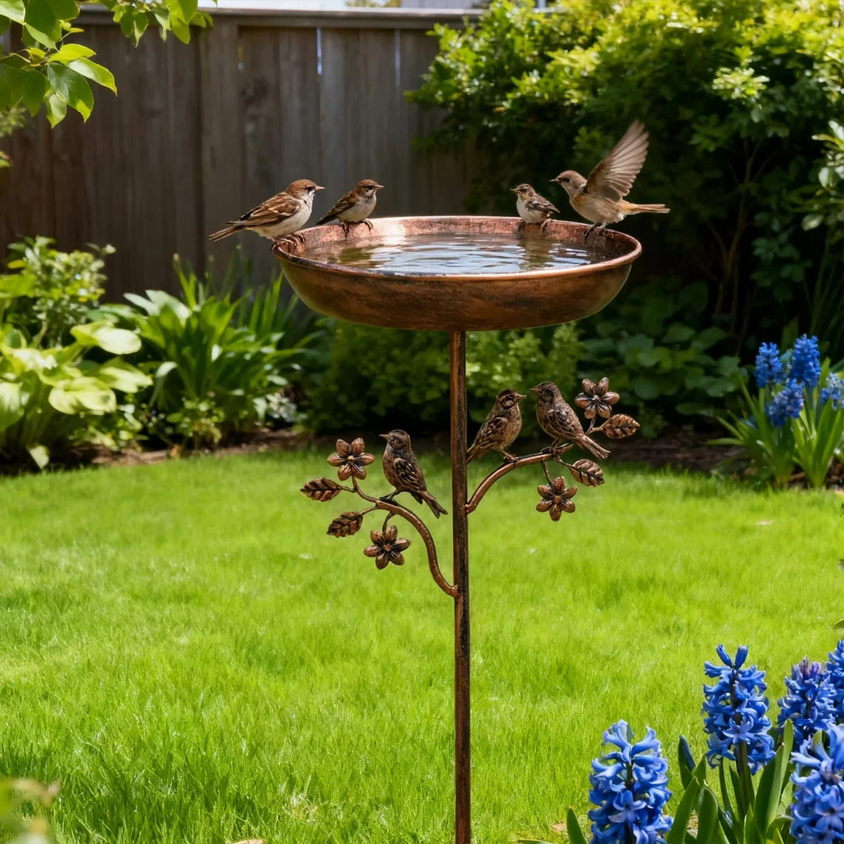 Outdoor Garden Bird Bath with Decorative Bowl & Ground Stake