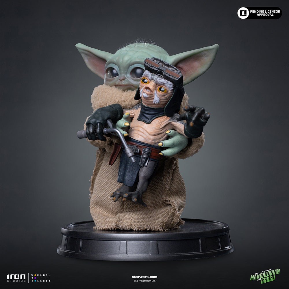 Small Green Alien No Squeezy Statue