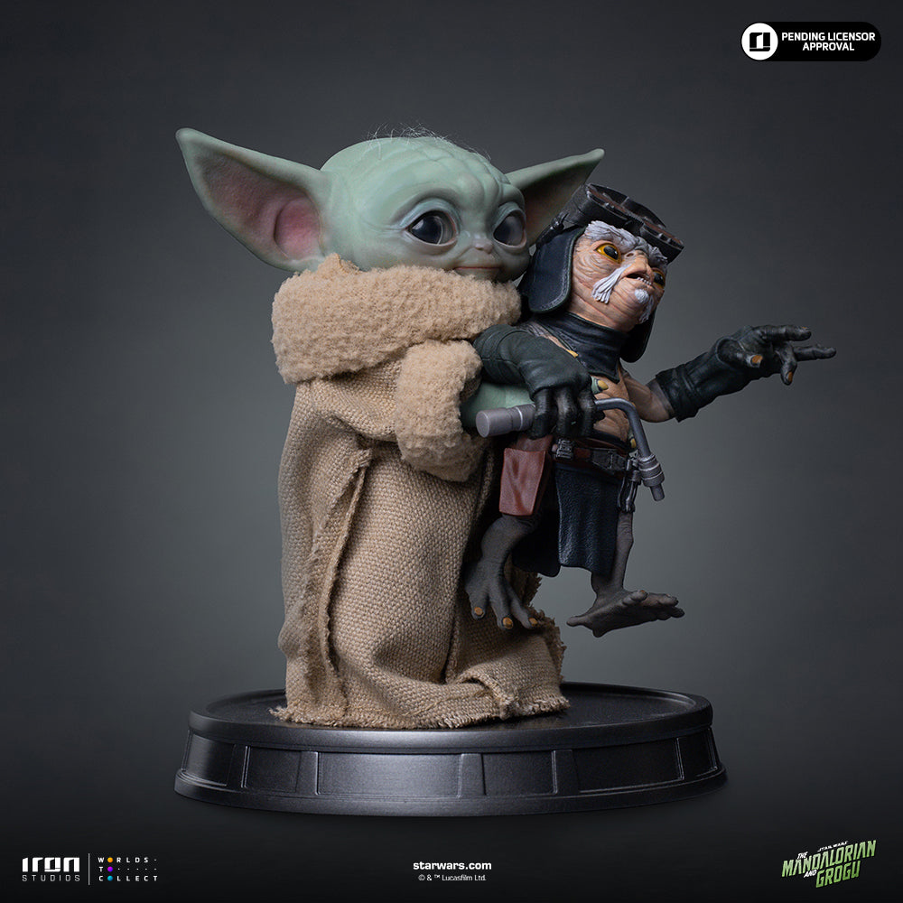 Small Green Alien No Squeezy Statue