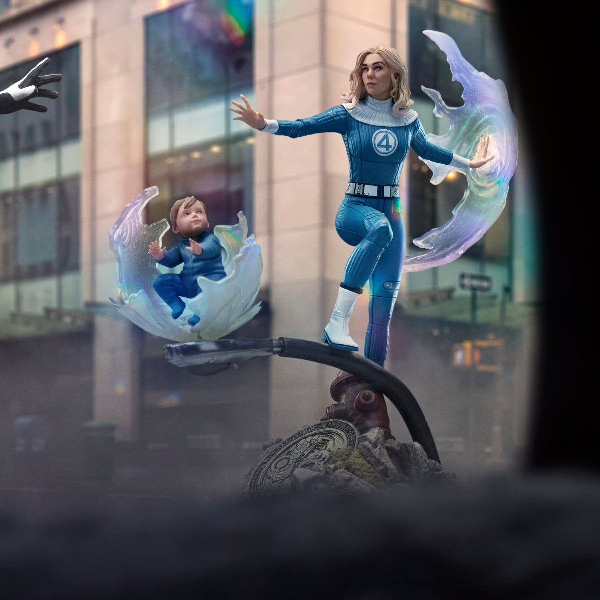 Invisible Heroine - Scale 1/10 Statue