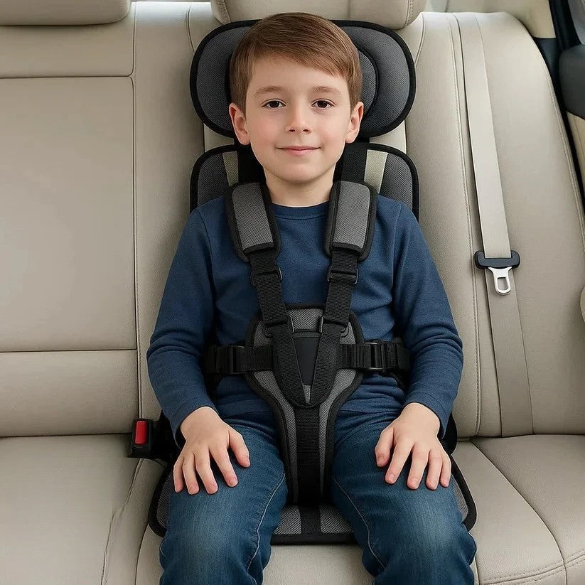 Portable Folding Child Travel Seat with 5-Point Harness