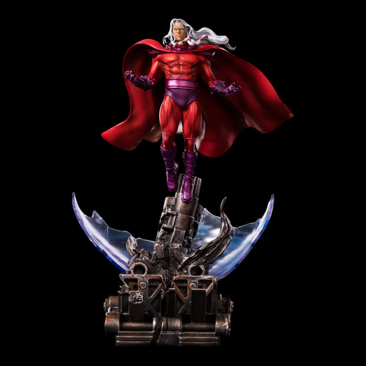 Helmeted Magnetic Villain - Scale 1/10 Statue