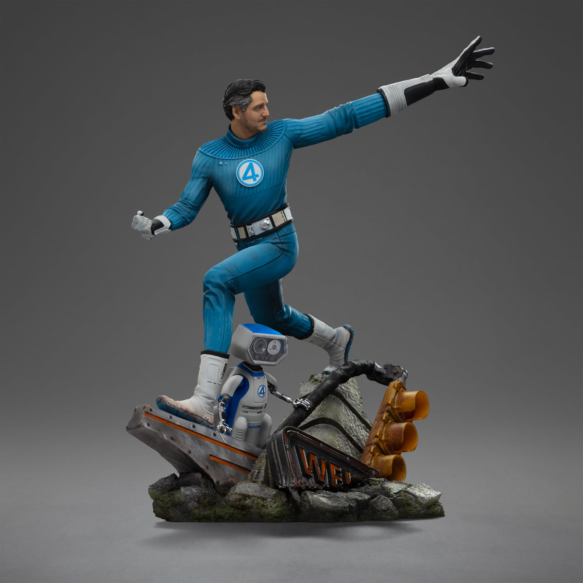 Stretch Hero - Scale 1/10 Statue