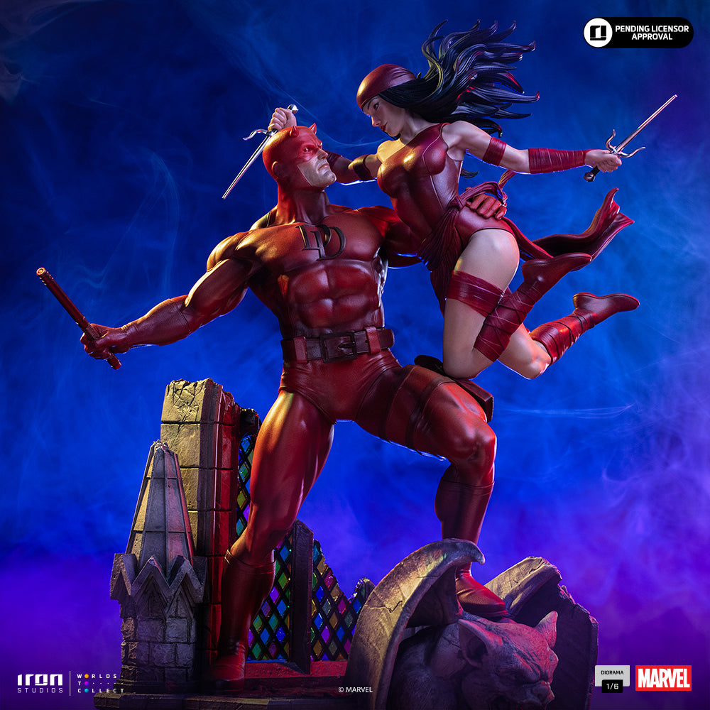 Horned Vigilante and Red-Clad Warrior - Diorama 1/6 Collectible Statue