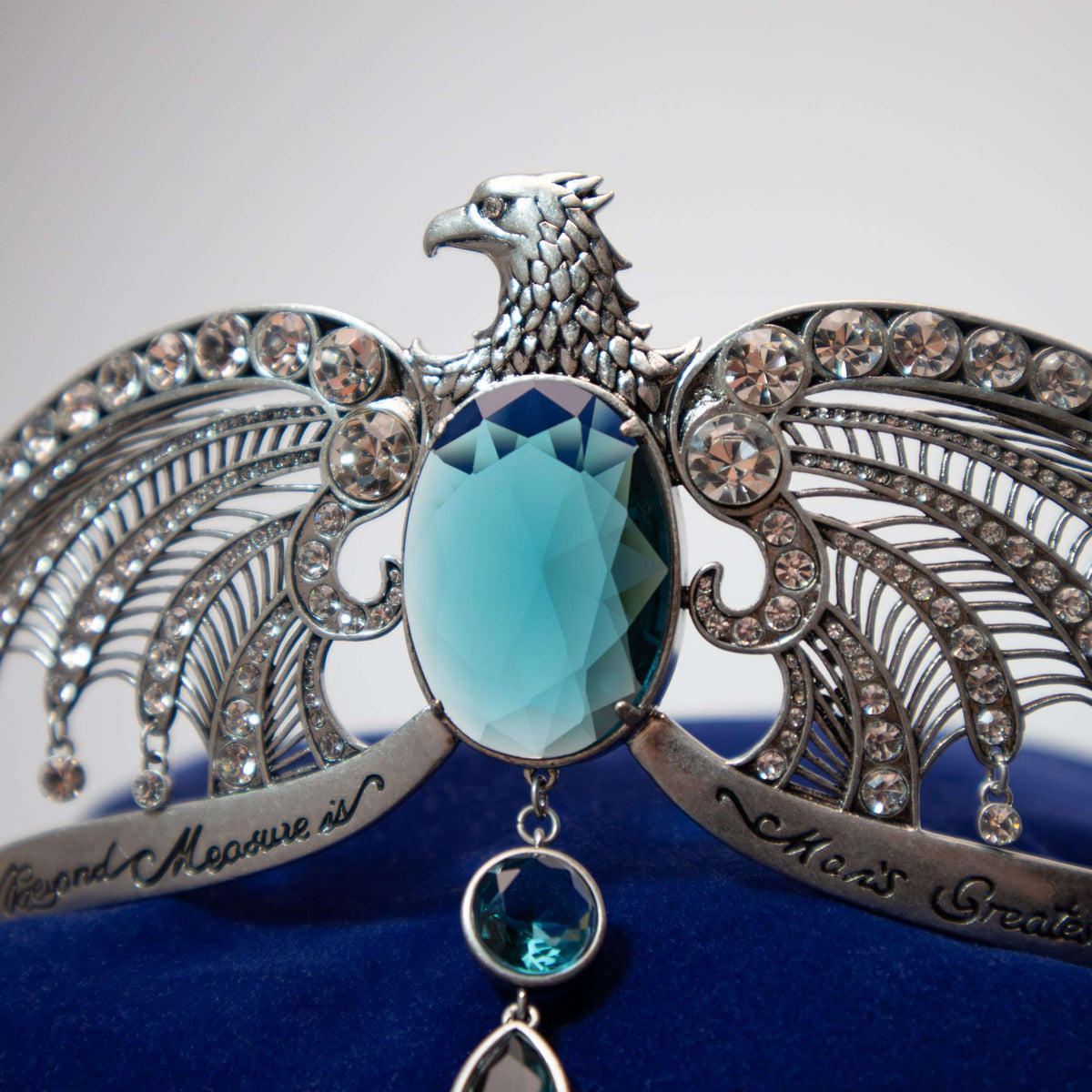 Blue-Jewelled Diadem