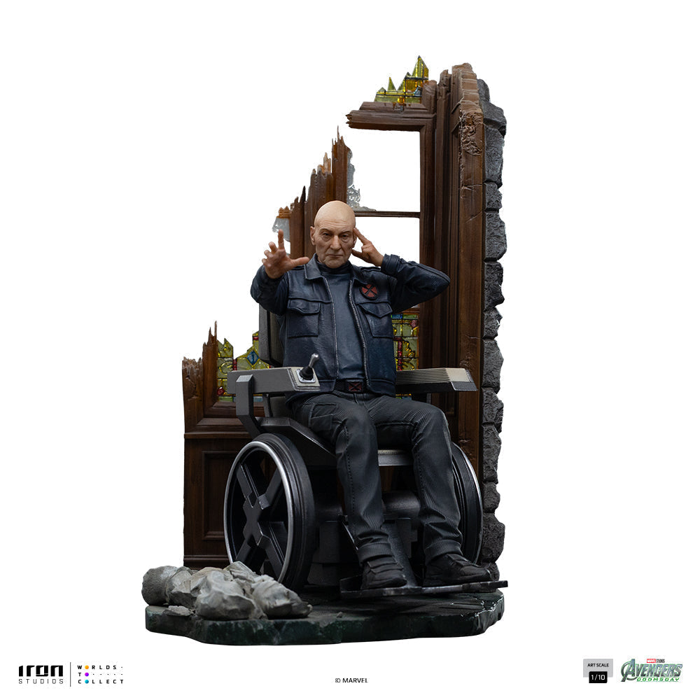 Seated Telepathic Hero - Scale 1/10 Collectible Statue