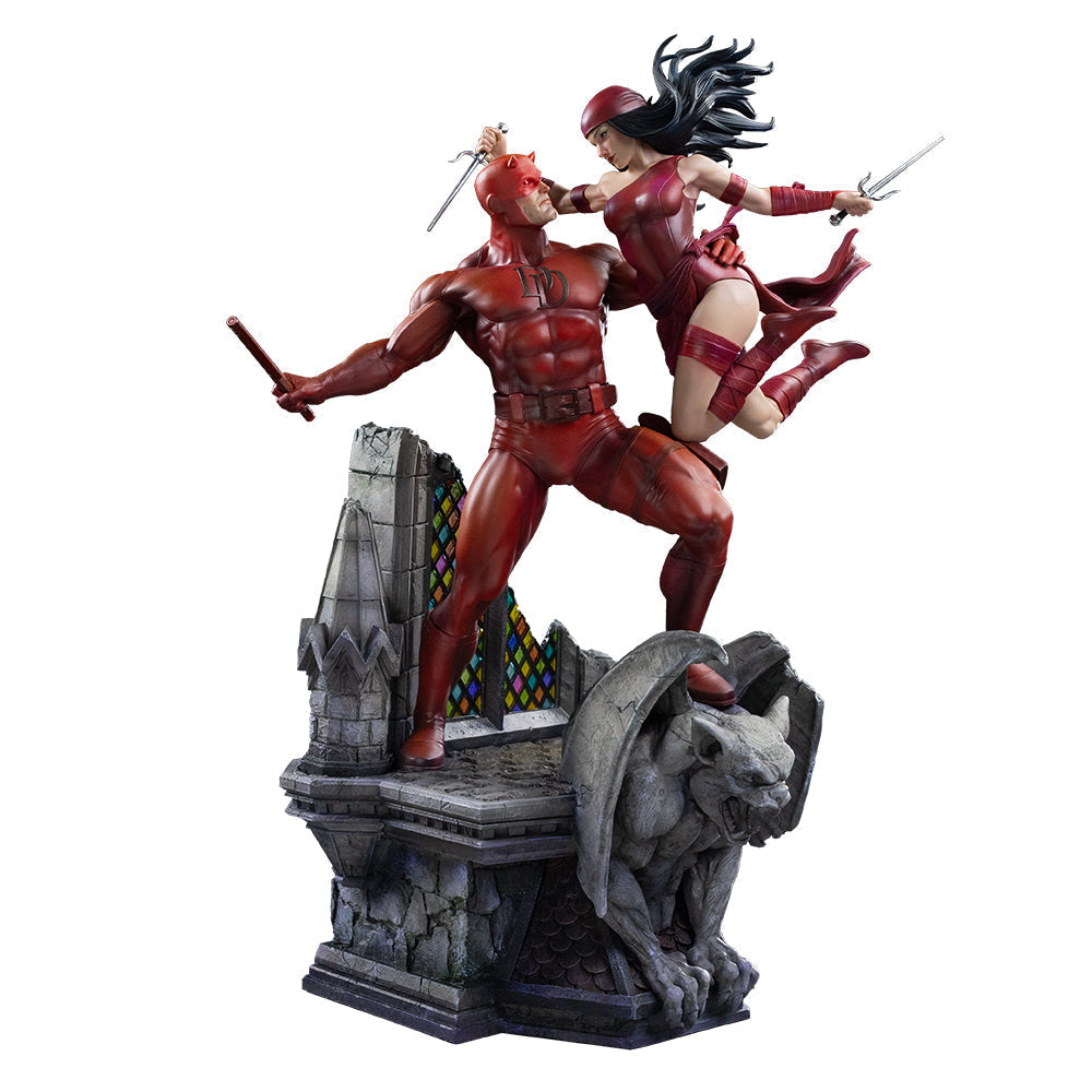 Horned Vigilante and Red-Clad Warrior - Diorama 1/6 Collectible Statue
