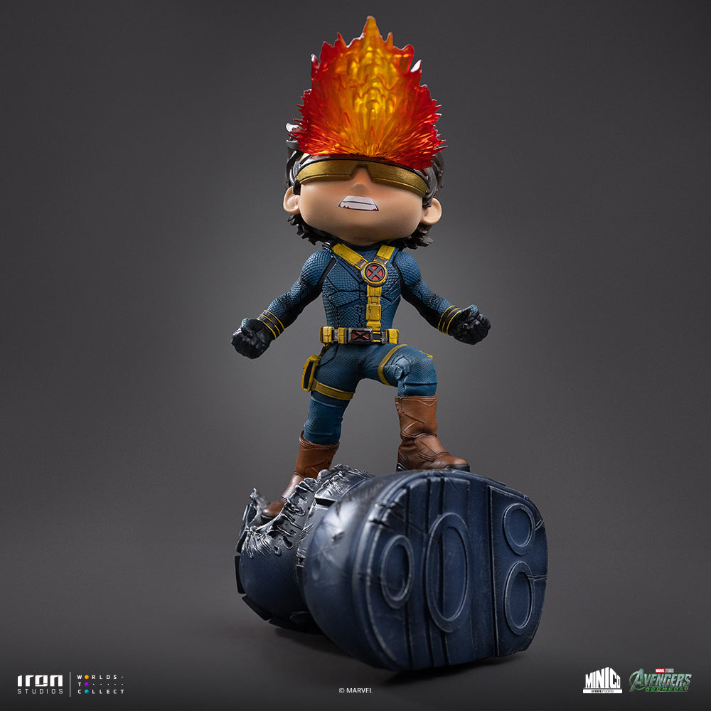 Visor-Wearing Hero - Mini Collectible Statue