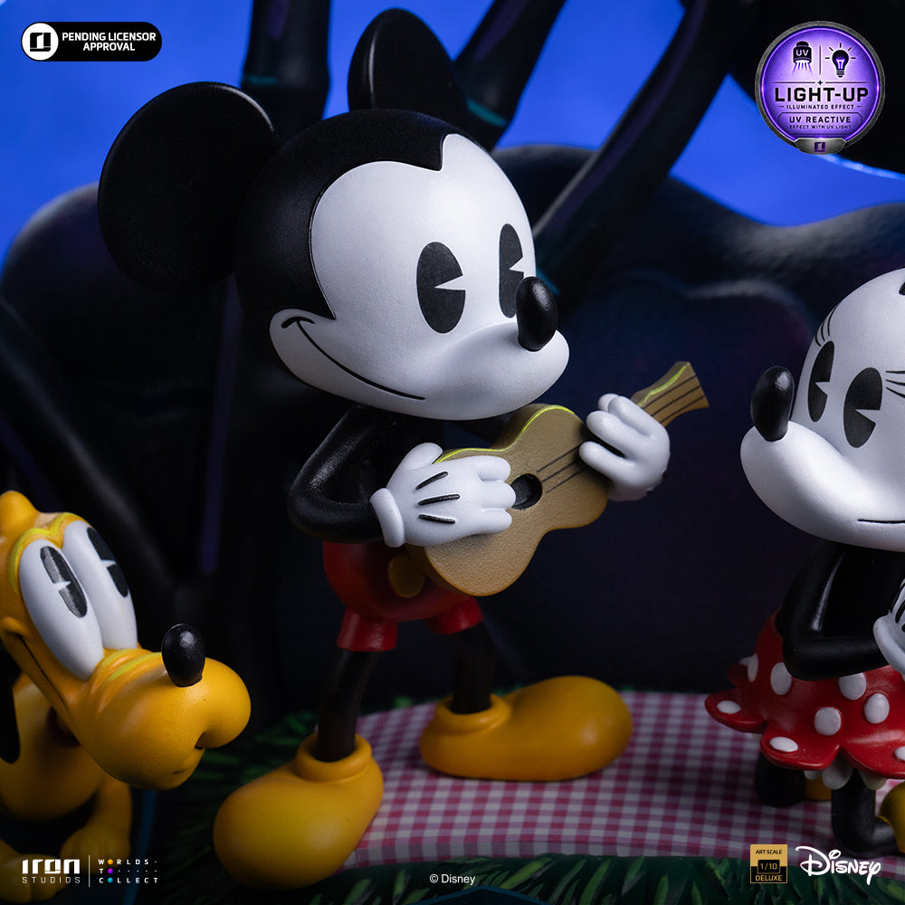 Cartoon Mouse Couple and Dog's Day at the Park - Deluxe Scale 1/10 Collectible Statue