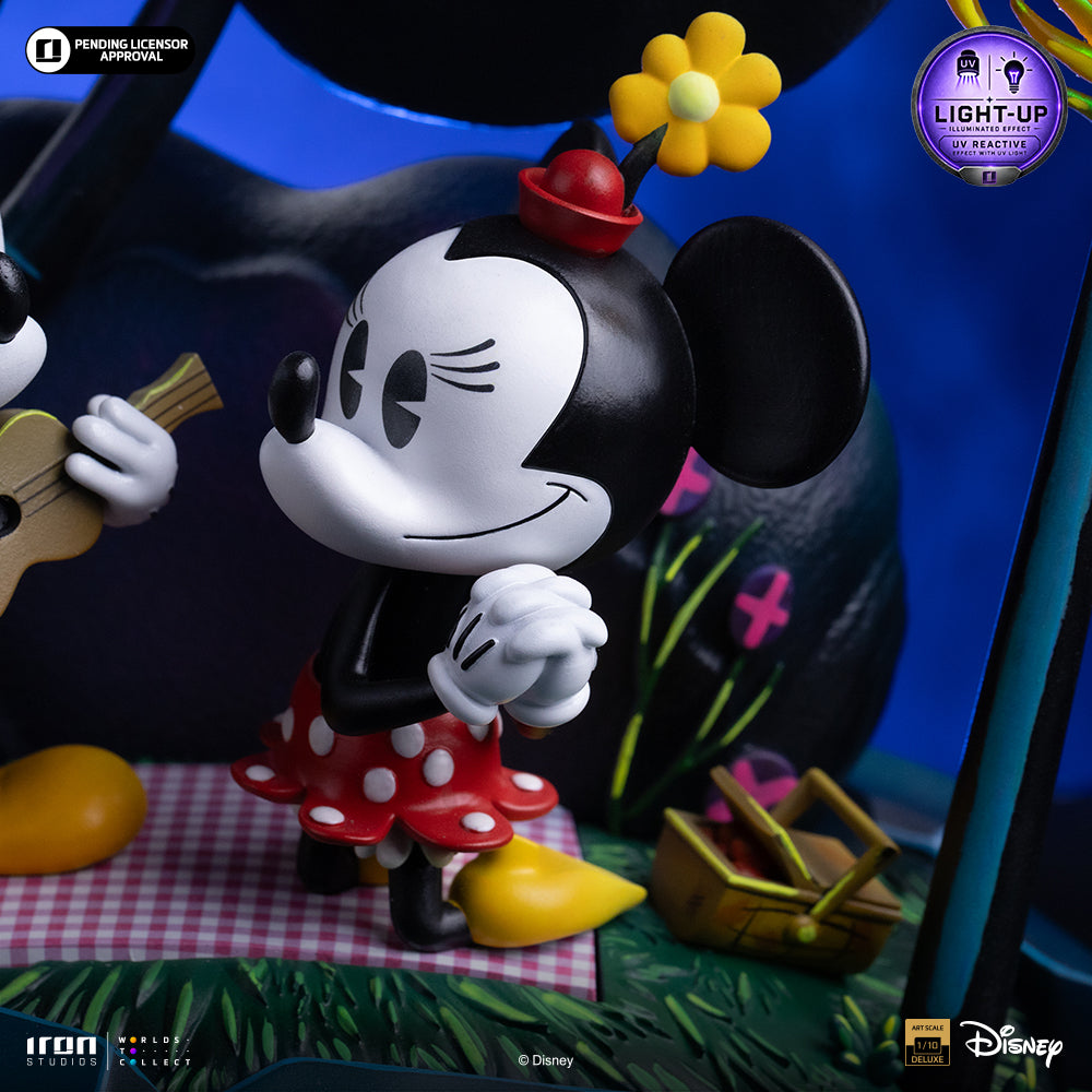 Cartoon Mouse Couple and Dog's Day at the Park - Deluxe Scale 1/10 Collectible Statue