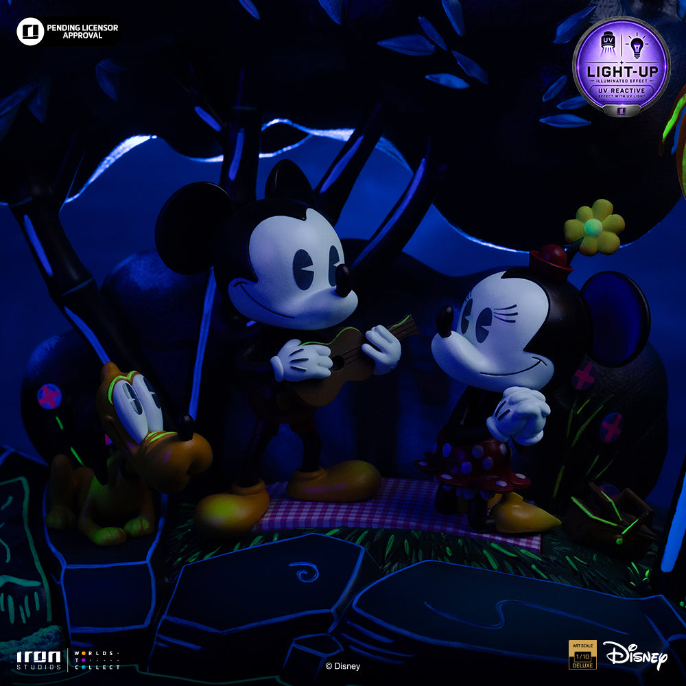 Cartoon Mouse Couple and Dog's Day at the Park - Deluxe Scale 1/10 Collectible Statue