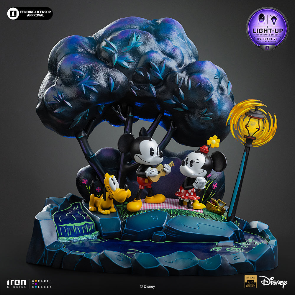Cartoon Mouse Couple and Dog's Day at the Park - Deluxe Scale 1/10 Collectible Statue