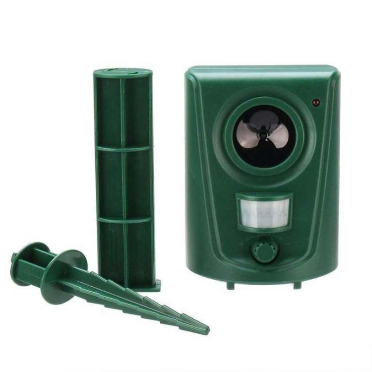 Ultrasonic Cat Repeller – Smart Outdoor Garden Deterrent