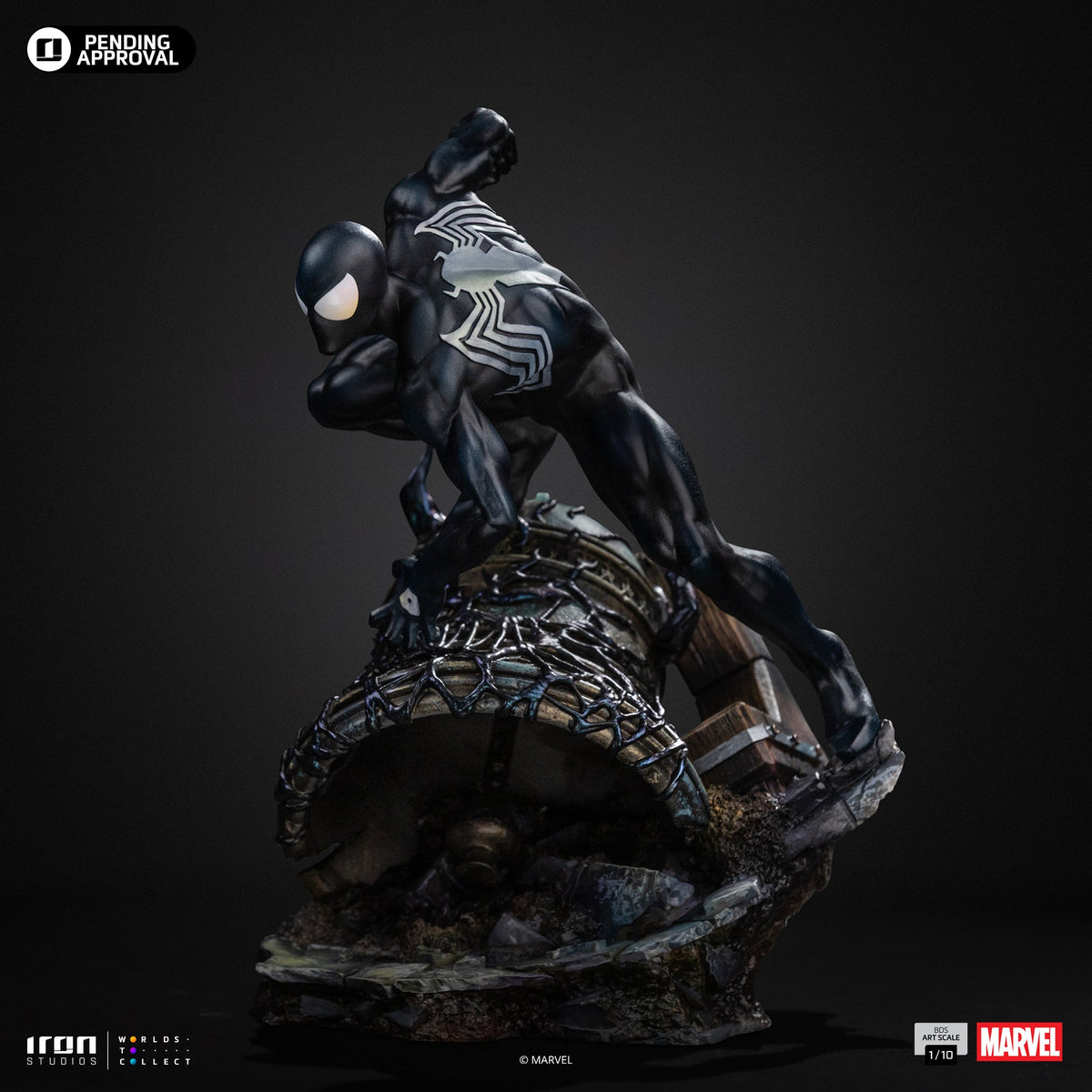 Web Hero Black - Scale 1/10 Collectible Statue