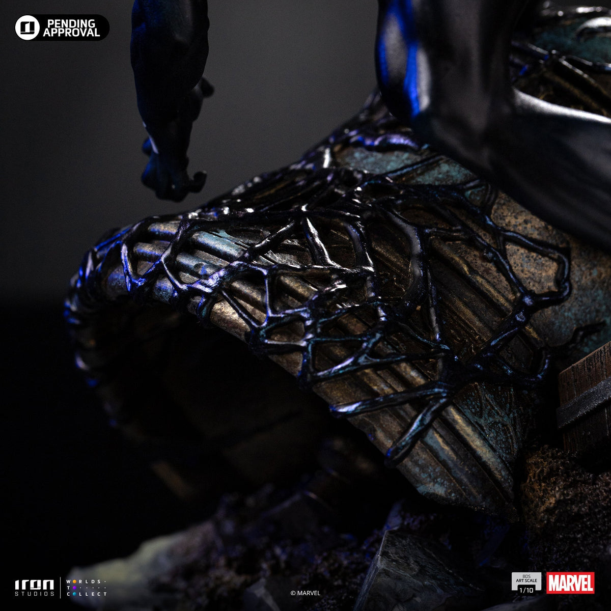Web Hero Black - Scale 1/10 Collectible Statue